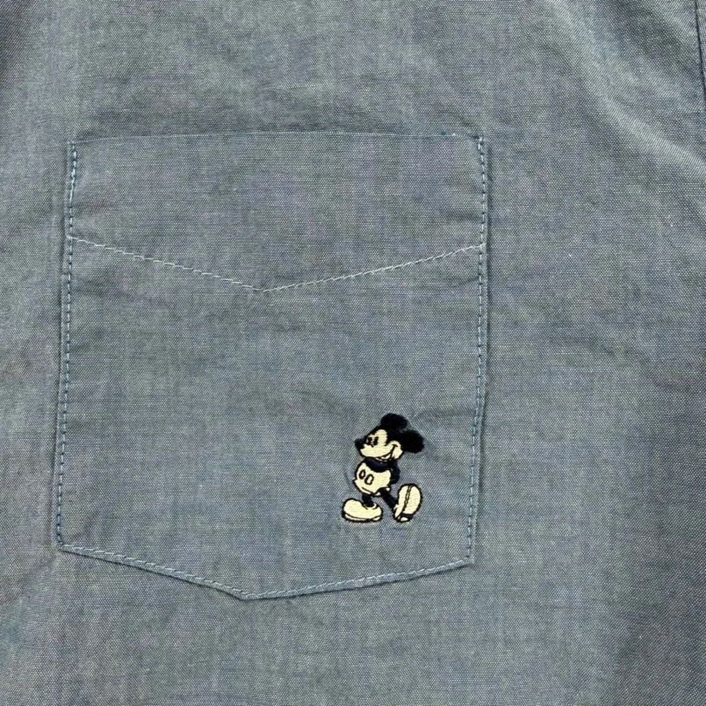 Disney Parks M Chambray Mickey Mouse Embroidered Short Sleeve Button Down Shirt - Picture 4 of 7